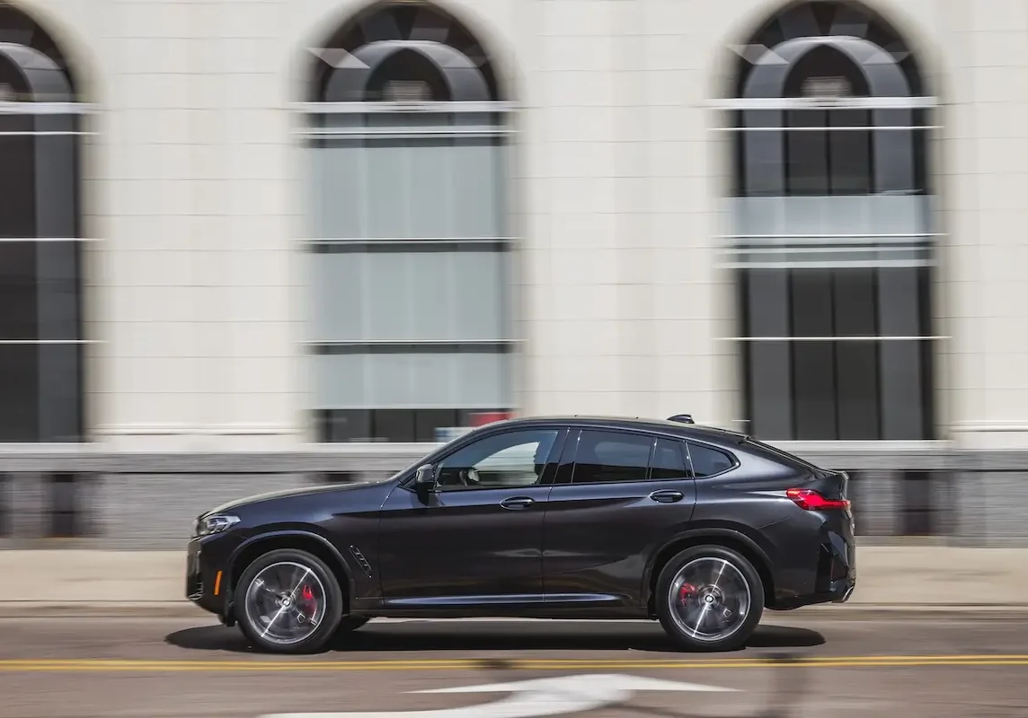 2022-bmw-x4-xdrive30i-364-1654689781