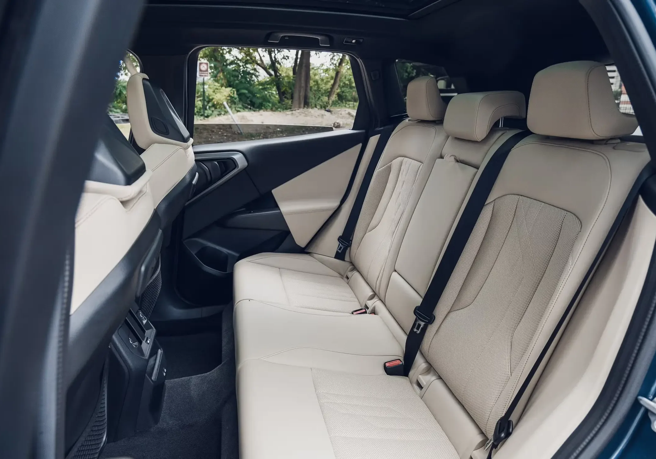 2025-bmw-x3-xdrive30-141-687fee6204e9a