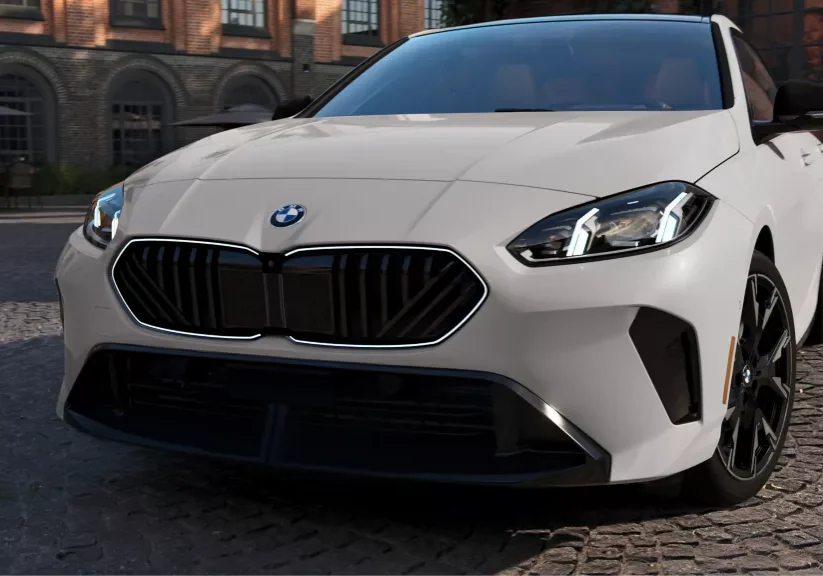 BMW-MY26-228XDrive-2SeriesGC-DF24_000220475_P016_FB-1_F74-8730_Ext_Dsk_DE_v001-retouched_16to9